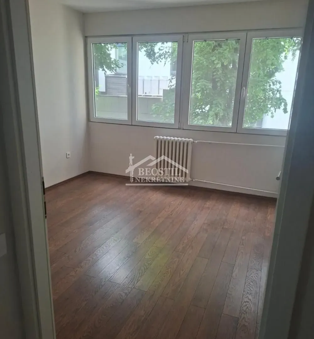 Rent, two bedroom apartment, 62m², Novi Beograd Sve Podlokacije, Beograd