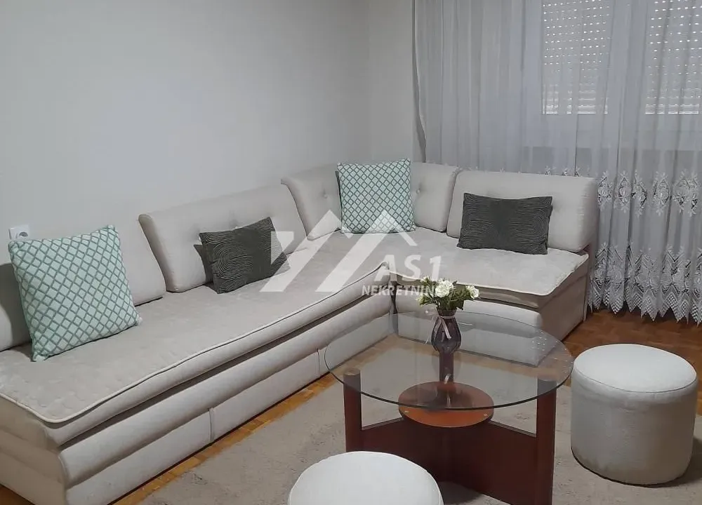 Izdavanje, dvosoban stan, 60m², Rotkvarija, Novi Sad Sve Podlokacije