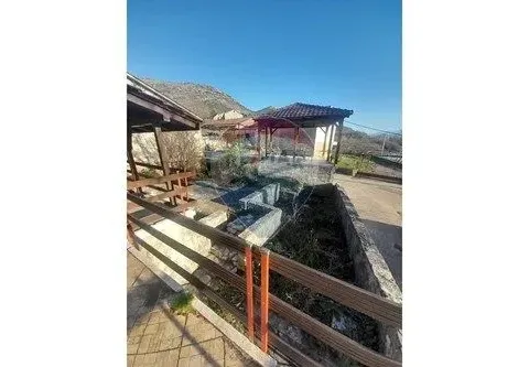 Sale, house, 432m², Dodoši, Cetinje - image 14