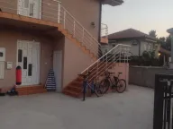 Izdavanje, trosoban stan, 120m², Polje, Bar - image 2