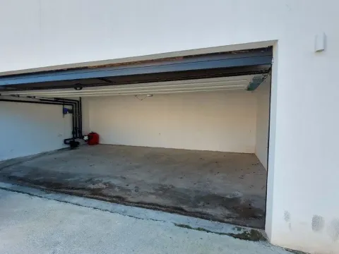 Prodaja, kuća, 200m², Krašići, Tivat - image 16