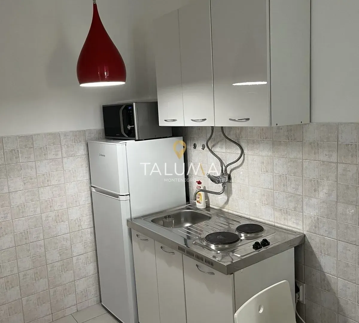 Izdavanje, jednosoban stan, 37m², City Kvart, Podgorica