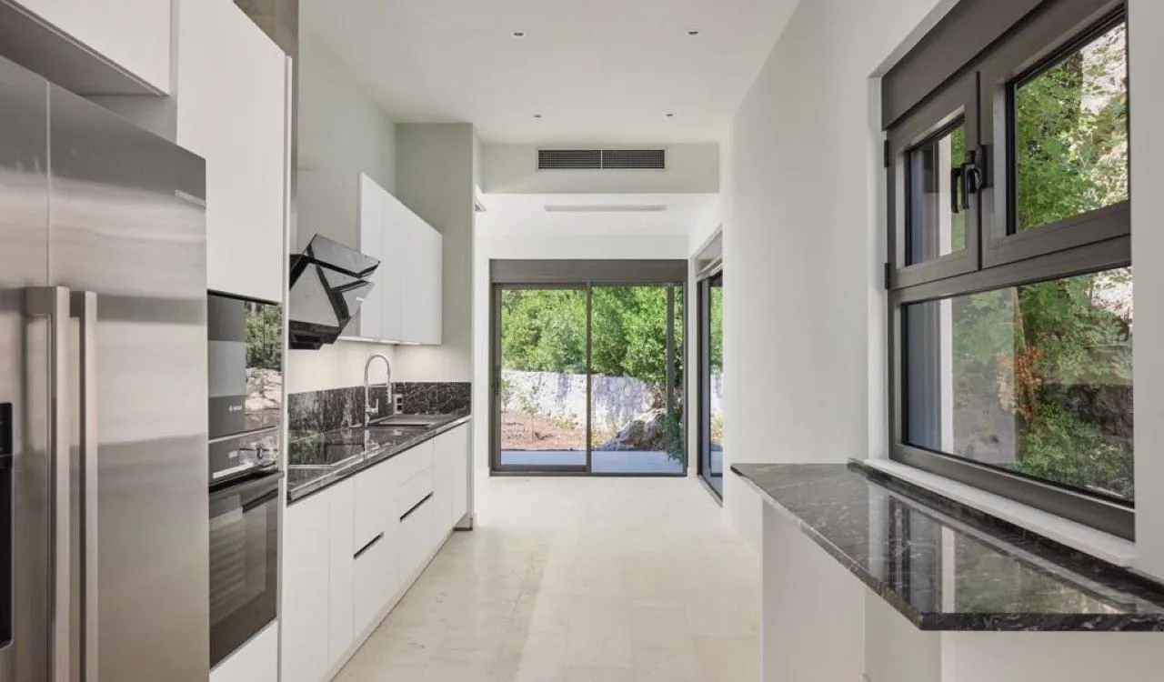 Sale, house, 432m², Tivat, Crna Gora
