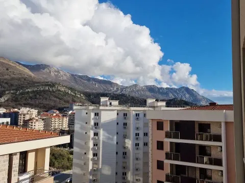 Prodaja, jednosoban stan, 29m², Bečići, Budva - image 1