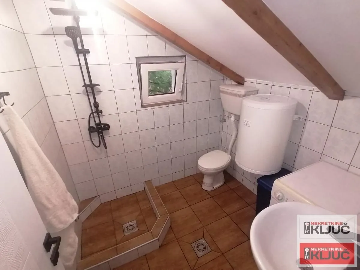 Prodaja, kuća, 92m², Sremska Kamenica, Petrovaradin
