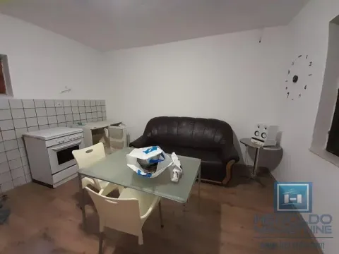 Sale, house, 310m², Tavrića obori, Jagodina - image 34