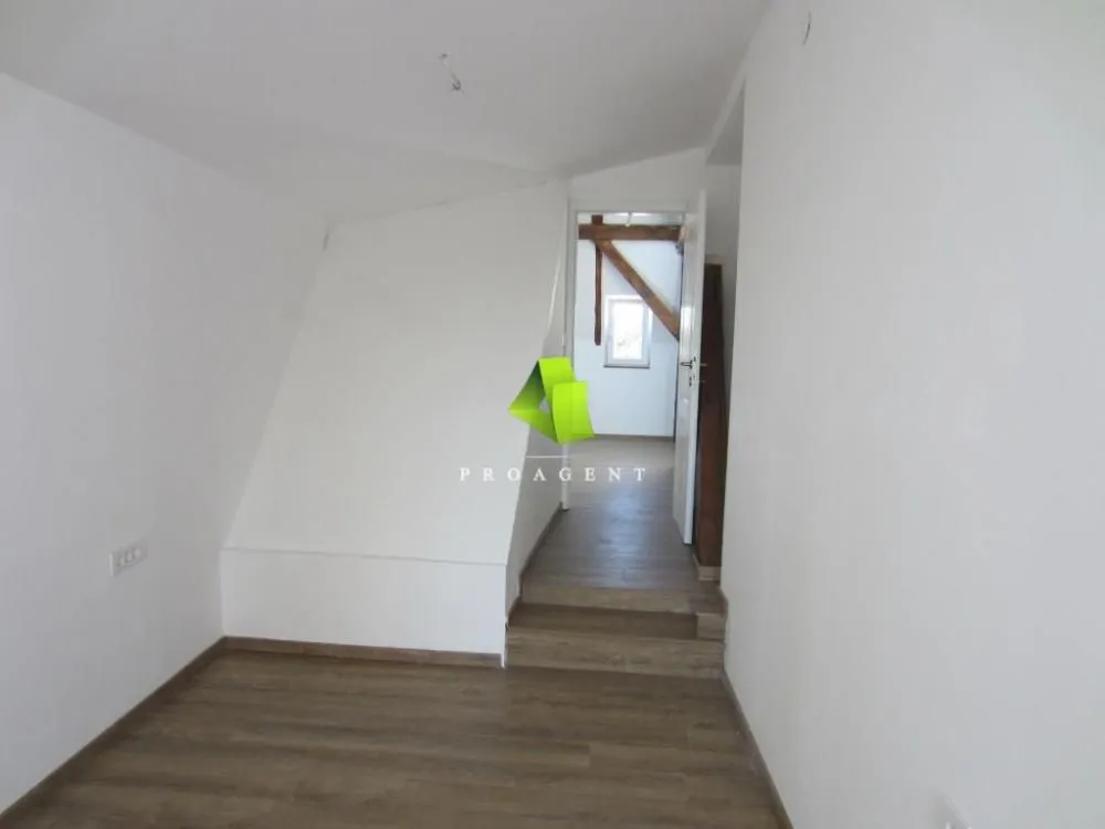 Rent, office space, 123m², Medijana, Niš