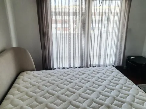 Izdavanje, četvorosoban stan, 266m², Stari Aerodrom, Podgorica - image 9