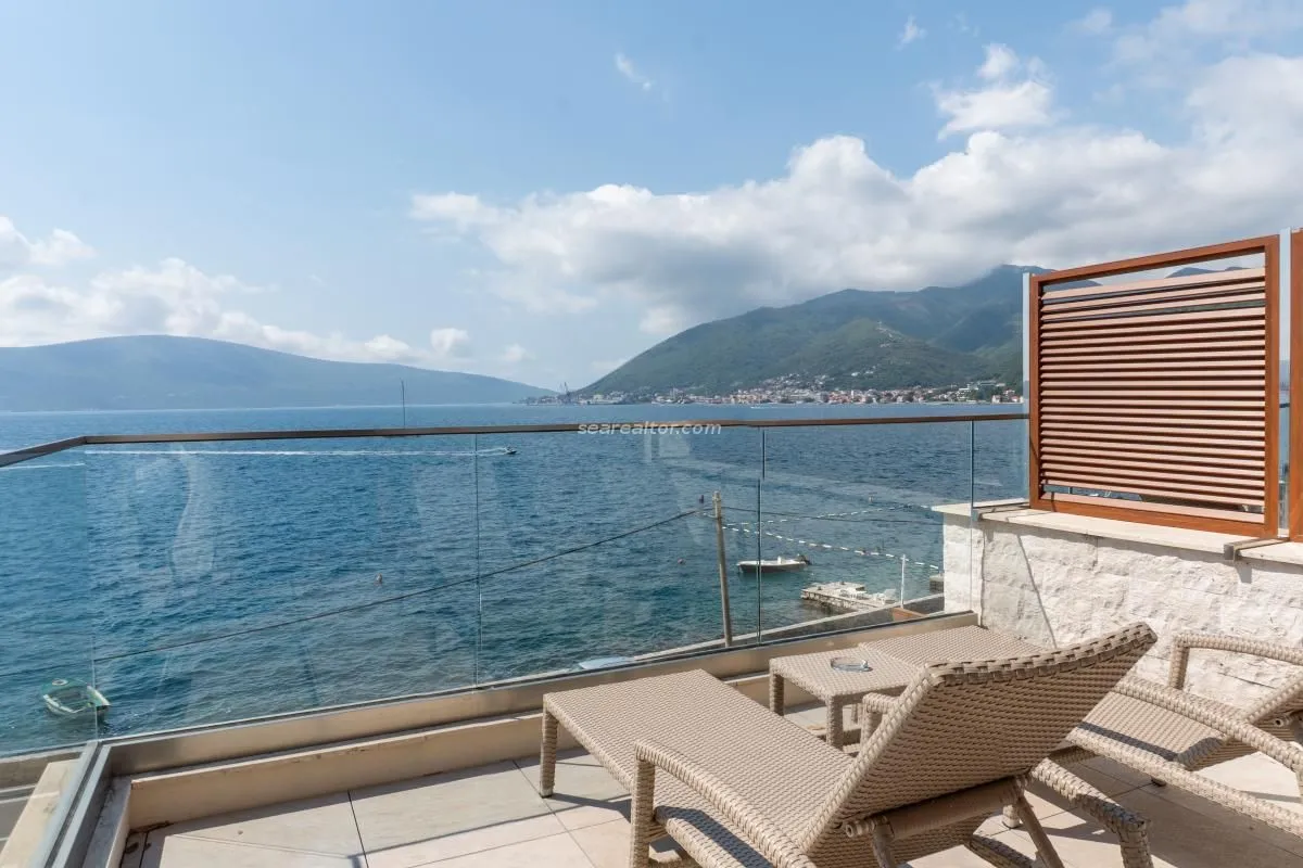 Prodaja, dvosoban stan, 93m², Donja Lastva, Tivat