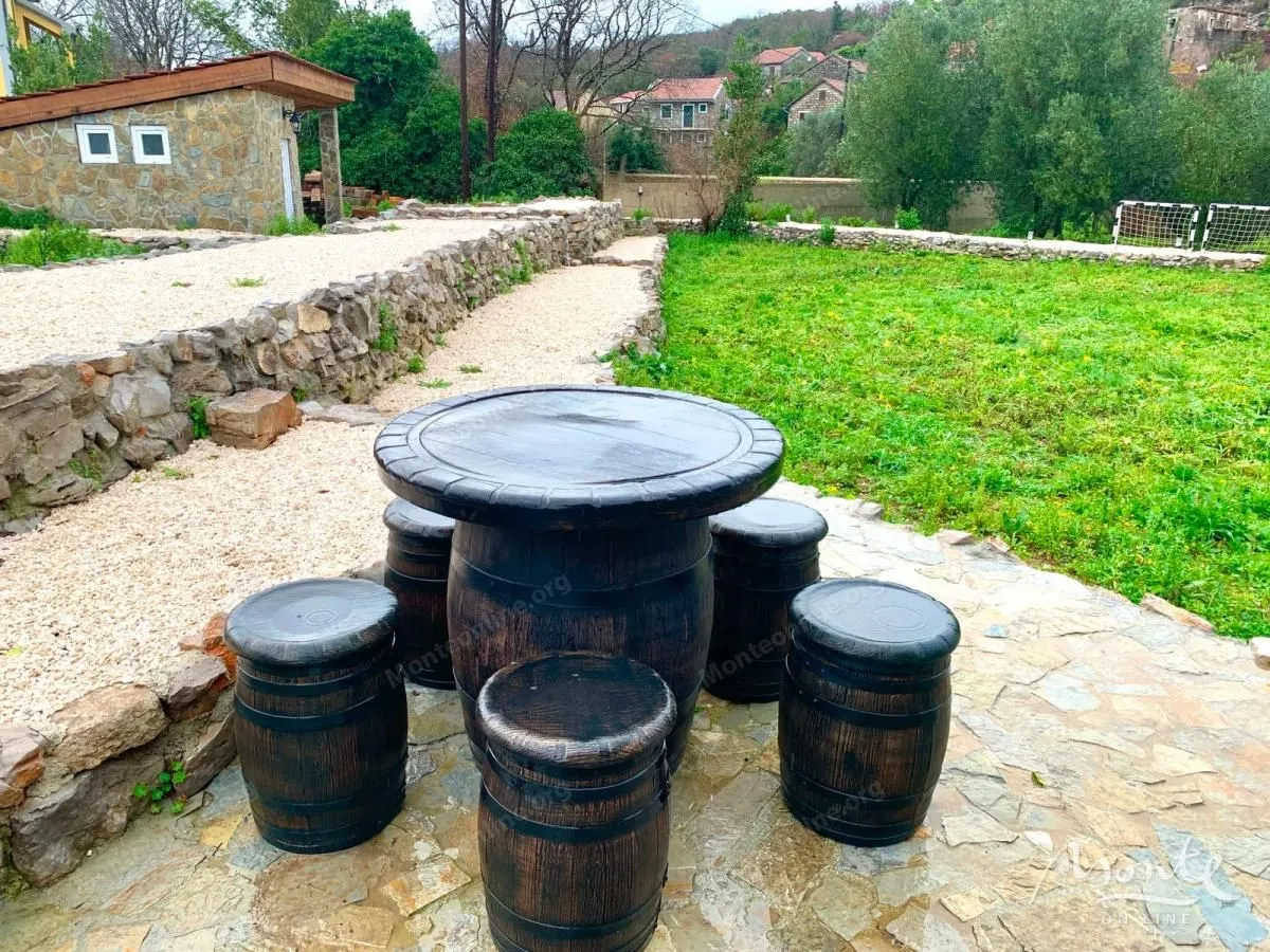 Prodaja, kuća, 250m², Radovići, Tivat