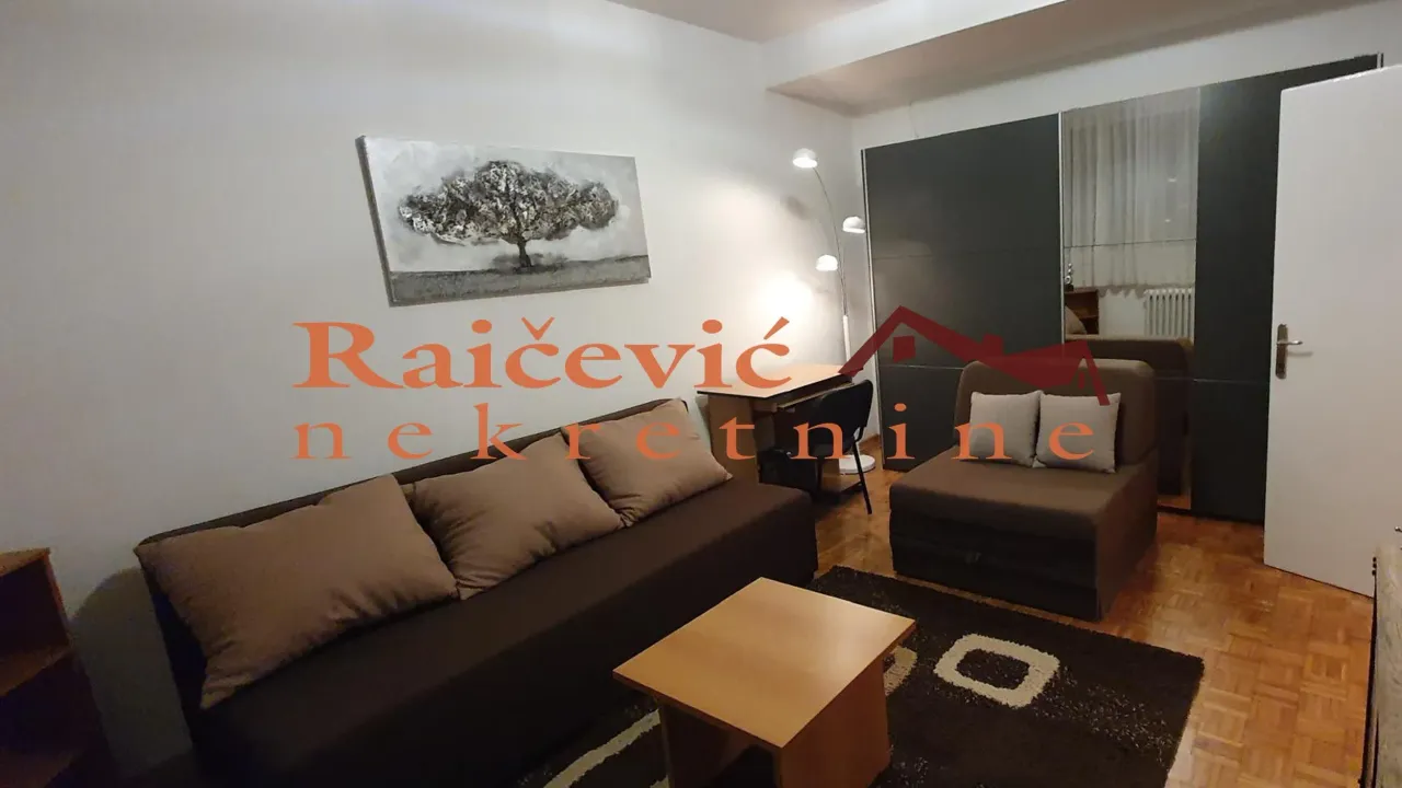 Prodaja, jednosoban stan, 32m², Novi Beograd Blok 21, Novi Beograd Sve Podlokacije