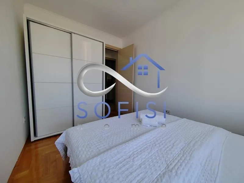Izdavanje, dvosoban stan, 53m², Grbavica, Novi Sad Sve Podlokacije