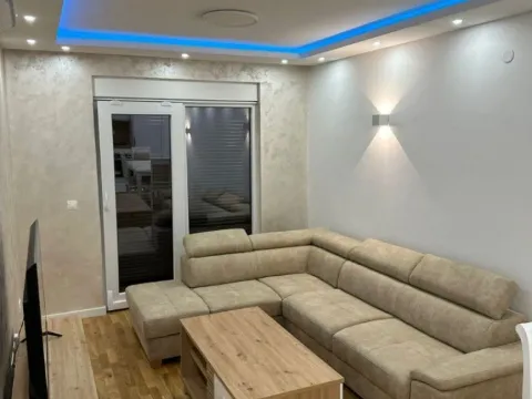 Izdavanje, jednosoban stan, 45m², Centar, Bar - image 2