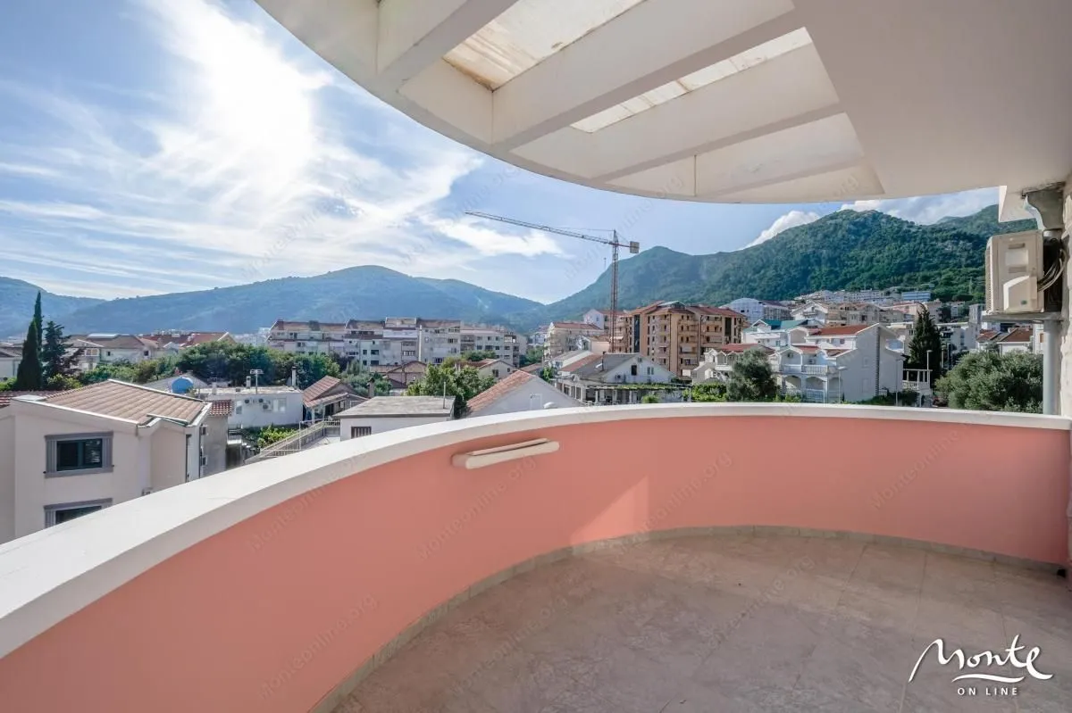 Sale, office space, 1256m², Budva, Crna Gora