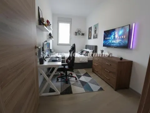 Sale, three bedroom apartment, 78m², Petrovaradin, Novi Sad - image 19