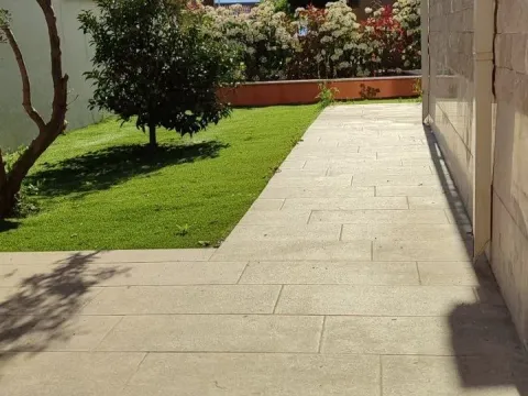 Sale, one bedroom apartment, 33m², Donja Lastva, Tivat - image 2