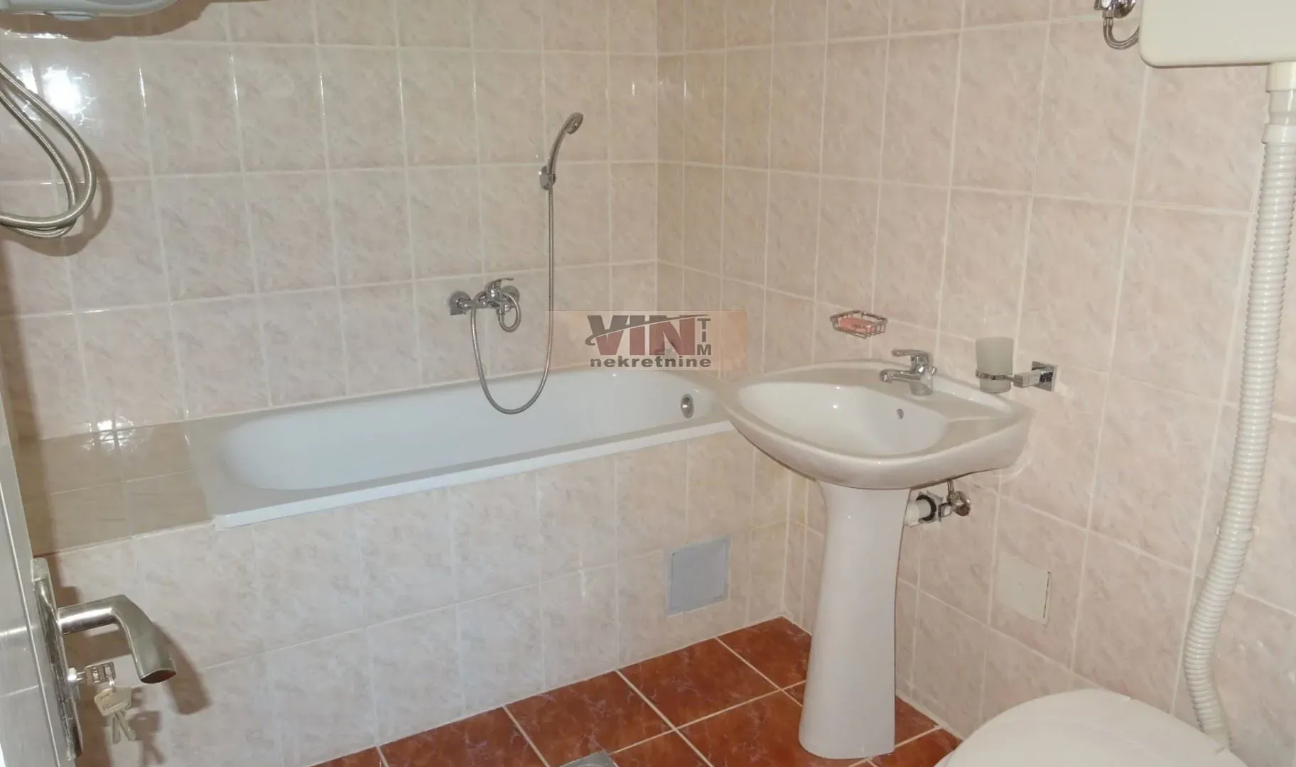 Prodaja, trosoban stan, 62m², Centar Sve Podlokacije, Beograd