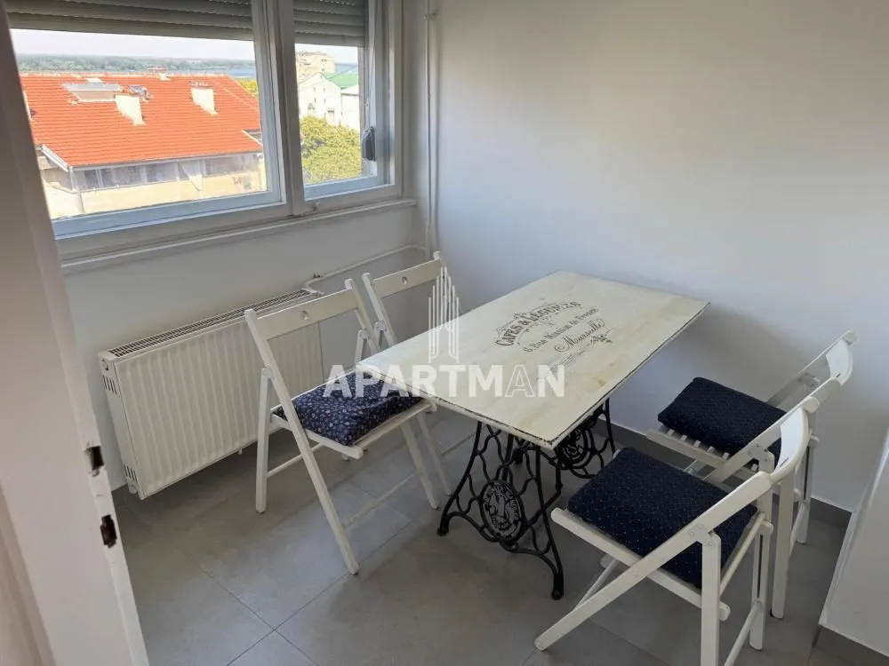 Izdavanje, jednosoban stan, 54m², Karaburma, Palilula Sve Podlokacije