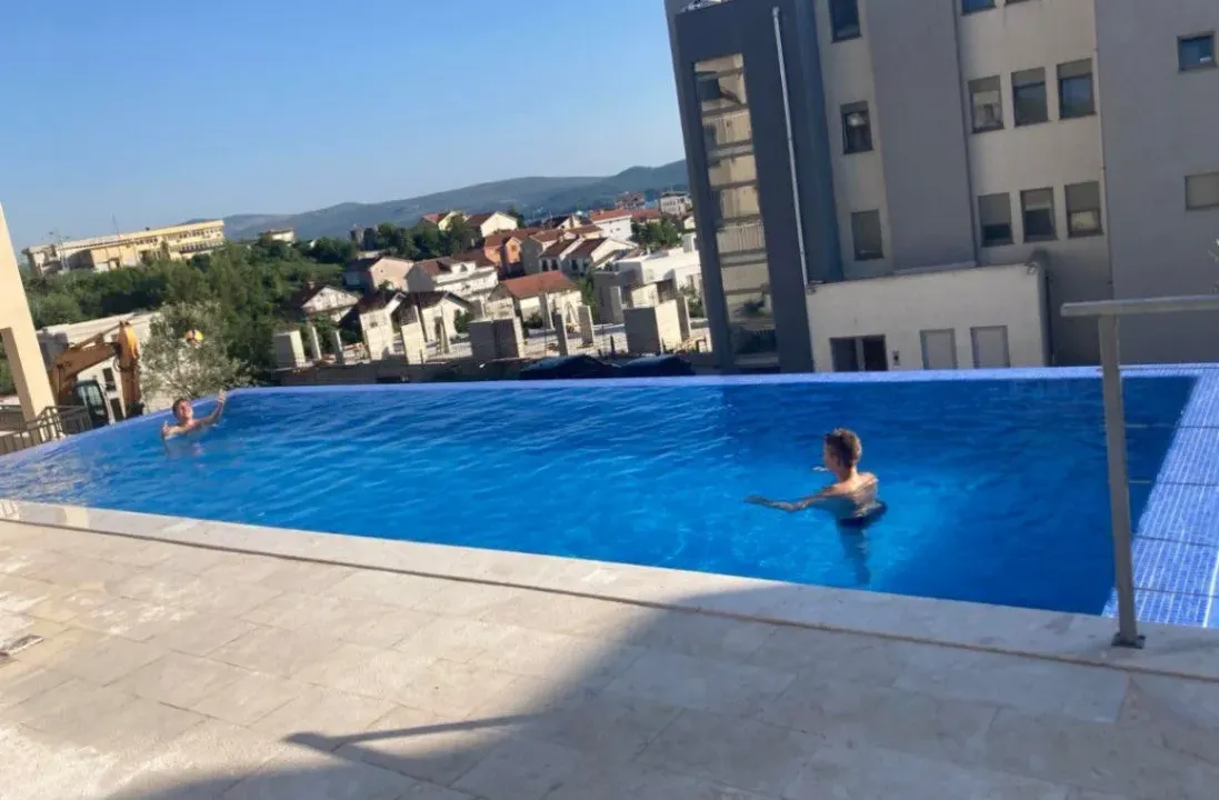 Rent, two bedroom apartment, 55m², Pod Kuk, Tivat