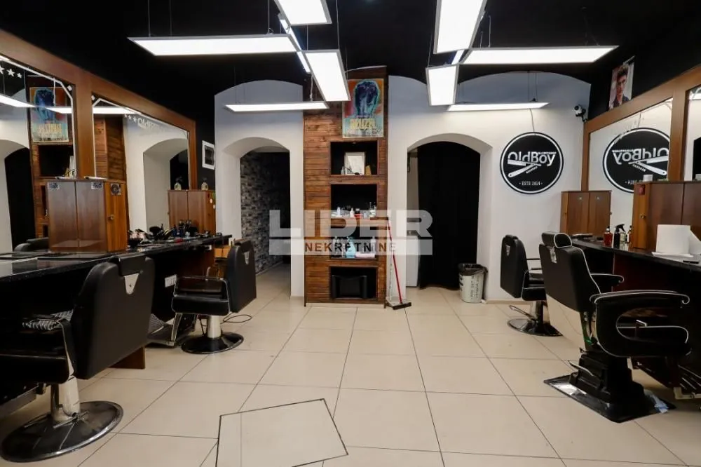 Sale, office space, 38m², Stari Grad, Beograd