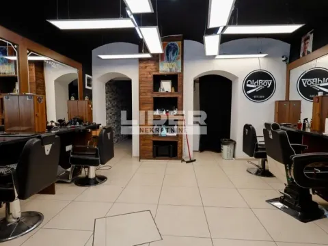 Sale, office space, 38m², Stari Grad, Beograd