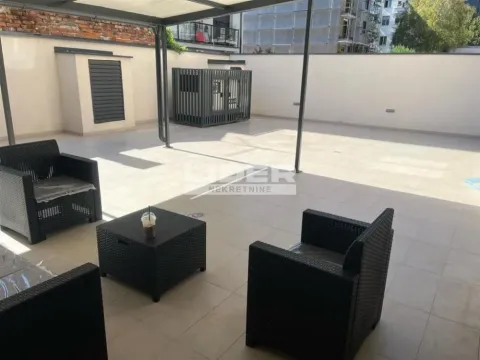 Izdavanje, trosoban stan, 75m², Čubura, Beograd - image 10