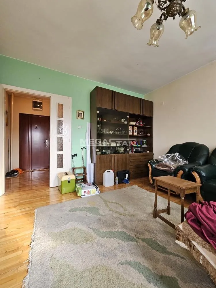 Sale, three bedroom apartment, 69m², Karaburma, Palilula Sve Podlokacije