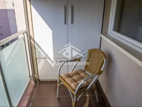 Izdavanje, četvorosoban stan, 93m², Voždovac Sve Podlokacije, Beograd - image 24