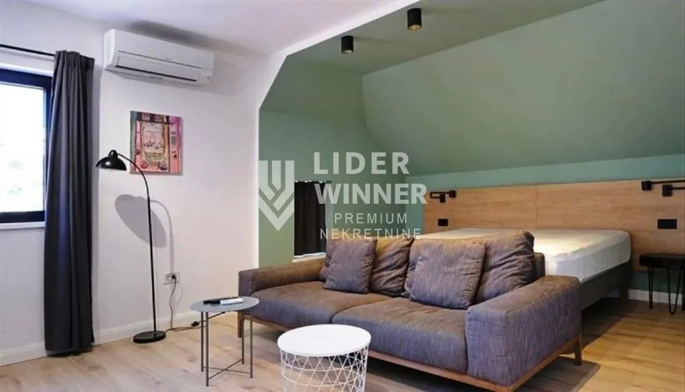 Sale, four bedroom apartment, 109m², Zemun Centar, Zemun Sve Podlokacije