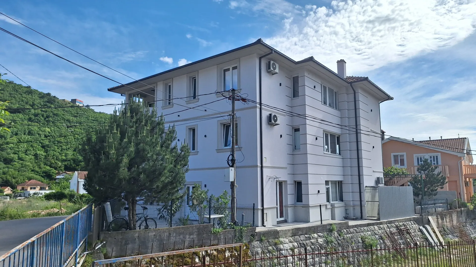 Prodaja, kuća, 400m², Zelenika, Herceg Novi