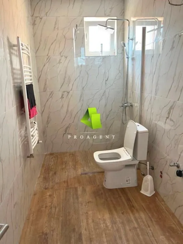 Izdavanje, poslovni prostor, 37m², Medijana, Niš