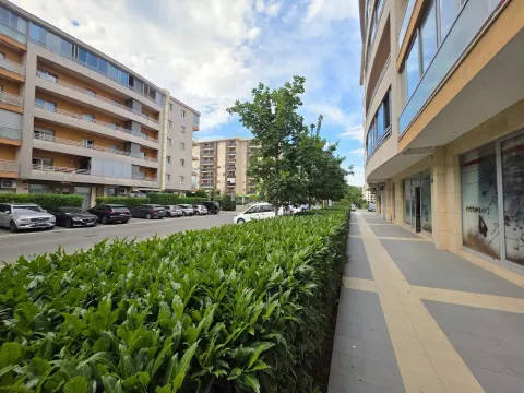 Rent, office space, 105m², City Kvart, Podgorica - image 9