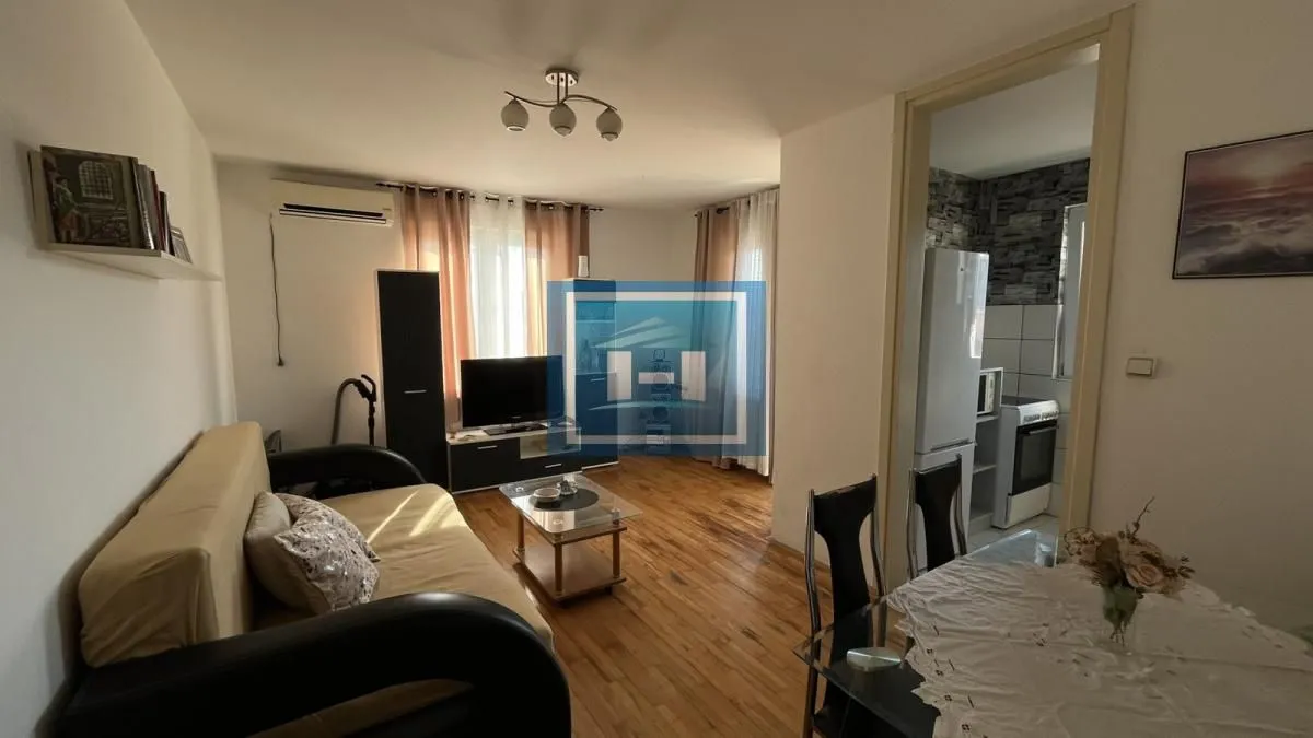 Prodaja, dvosoban stan, 55m², Centar, Jagodina