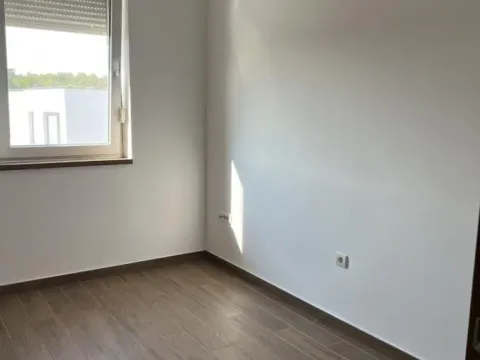 Sale, four bedroom apartment, 73m², Mišeluk, Petrovaradin - image 11