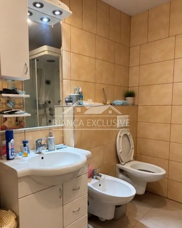 Prodaja, dvosoban stan, 46m², Vračar Hram, Vračar Sve Podlokacije