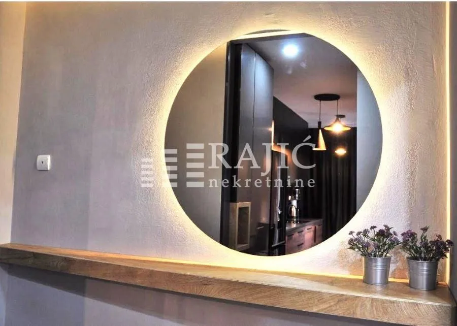 Rent, three bedroom apartment, 78m², Vračar Hram, Vračar Sve Podlokacije