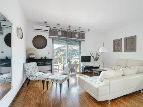 Sale, one bedroom apartment, 68m², Pržno, Budva - image 4