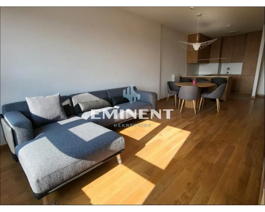 Rent, four bedroom apartment, 100m², Novi Beograd Blok 65, Novi Beograd Sve Podlokacije