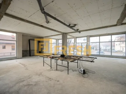 Sale, office space, 260m², Cetinje, Crna Gora - image 4