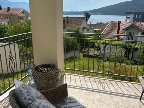 Prodaja, dvosoban stan, 85m², Đenovići, Herceg Novi - image 2