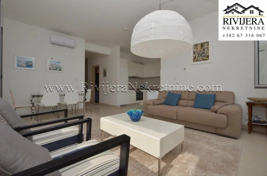 Prodaja, dvosoban stan, 96m², Morinj, Kotor