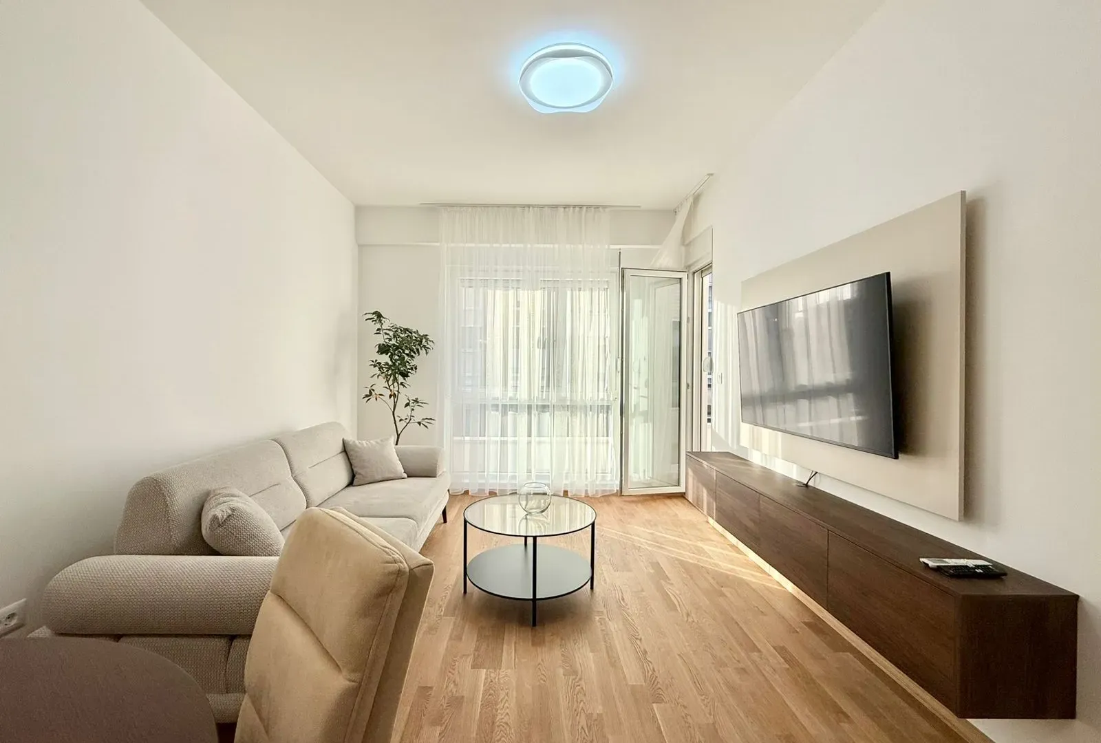 Izdavanje, jednosoban stan, 45m², Zabjelo, Podgorica