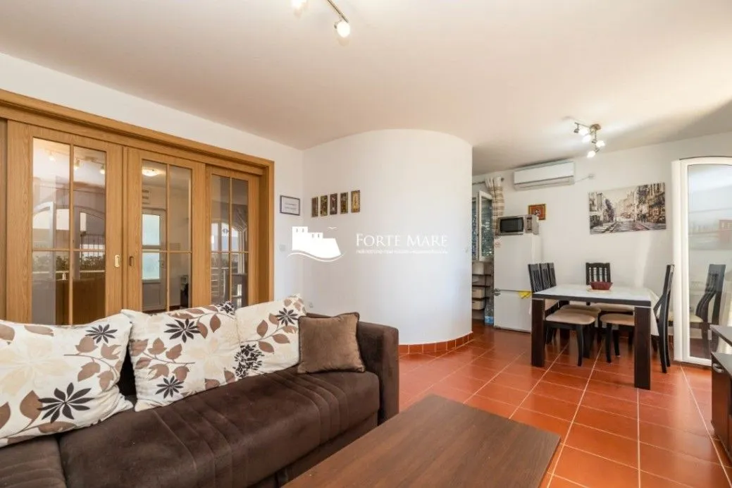 Prodaja, trosoban stan, 97m², Bijela, Herceg Novi