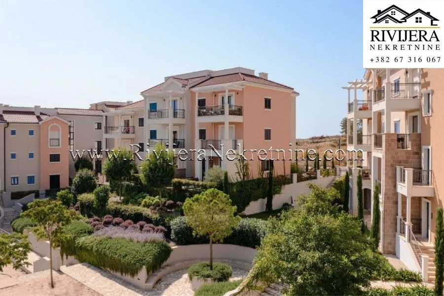 Prodaja, jednosoban stan, 55m², Luštica Bay, Tivat