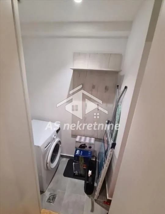 Rent, two bedroom apartment, 55m², Savski Venac, Beograd