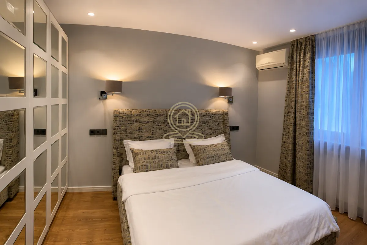 Rent, three bedroom apartment, 93m², Stari Grad, Beograd