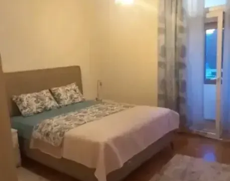 Izdavanje, jednosoban stan, 55m², City Kvart, Podgorica - image 7