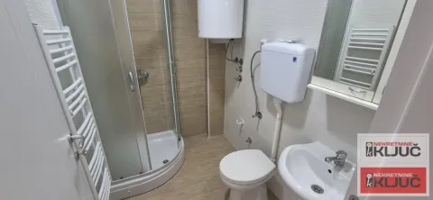Prodaja, garsonjera, 19m², Lipov gaj, Novi Sad Sve Podlokacije - image 2
