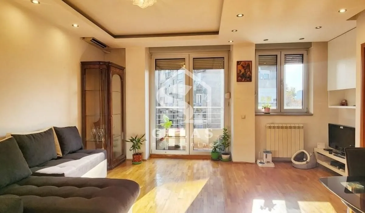 Sale, three bedroom apartment, 80m², Karadjordjevac, Leskovac