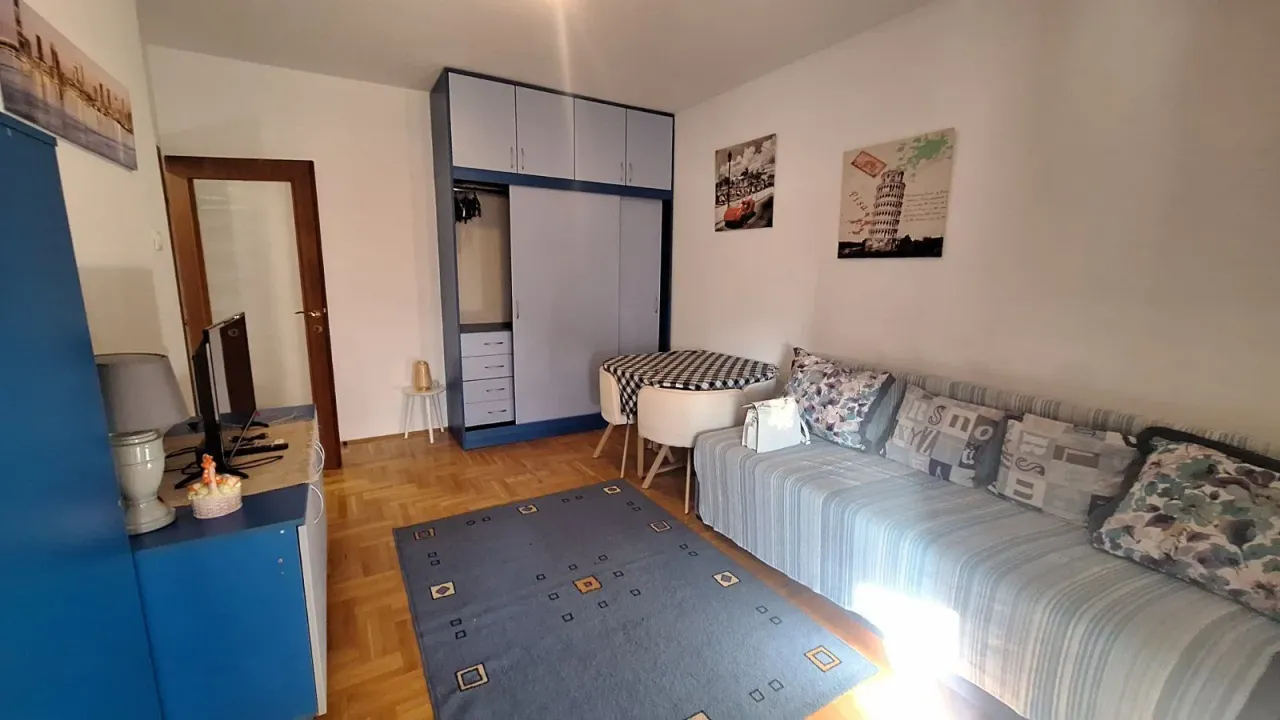 Rent, studio apartment, 29m², Zabjelo, Podgorica